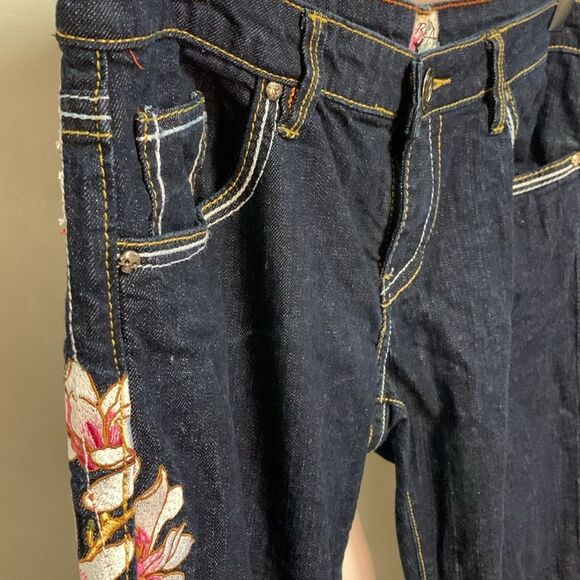Ruthless Art Vintage Blue Dark Wash Low Rise Embroidered Bootcut Jeans Sz 13/31 - Picture 16 of 16